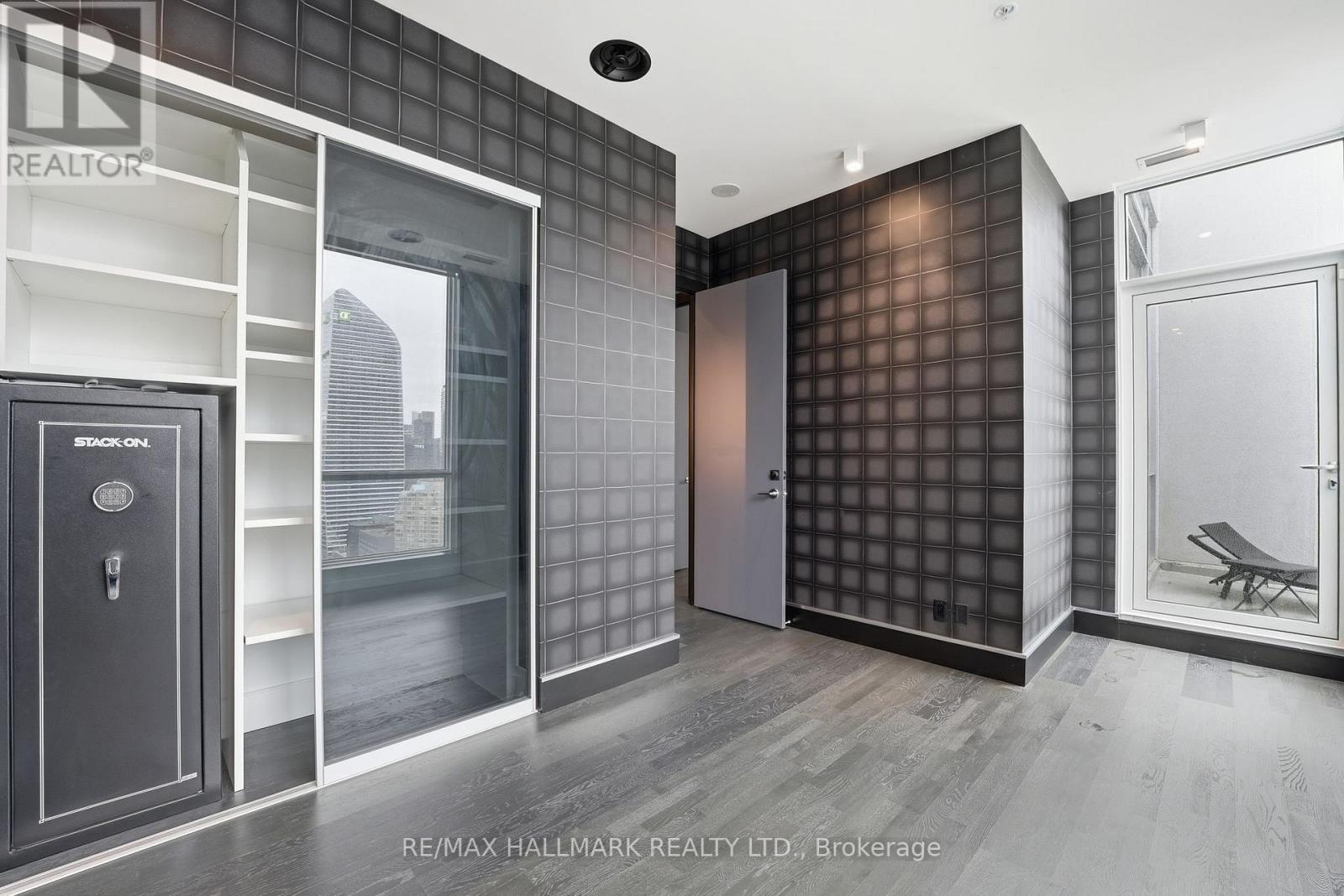 Ph101 - 199 Richmond Street W, Toronto, Ontario  M5V 0H4 - Photo 28 - C12967282