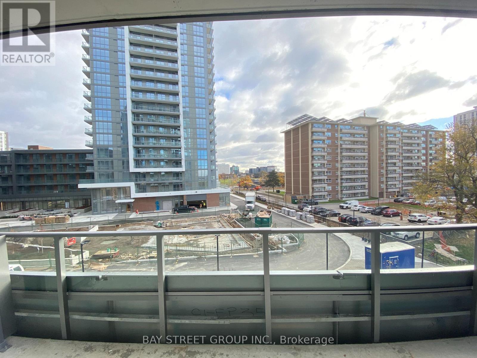 302 - 36 Forest Manor Road, Toronto, Ontario  M2J 0H3 - Photo 9 - C12967324