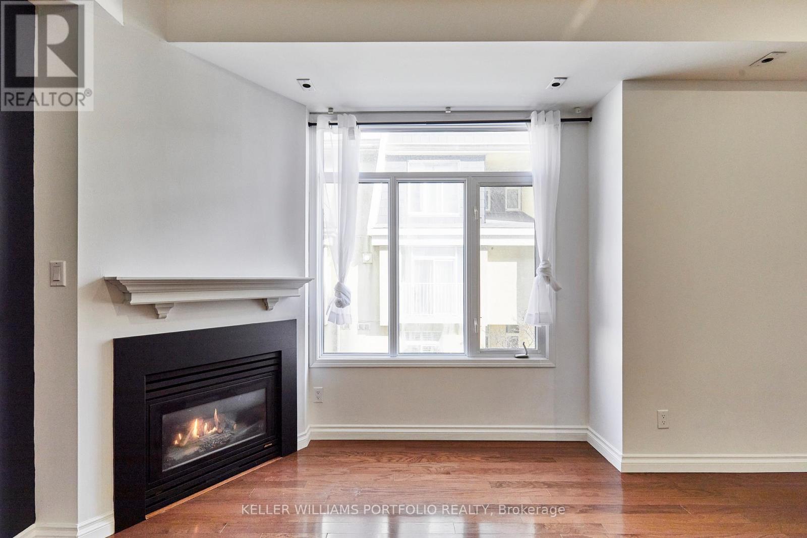 363 - 32 Stadium Road, Toronto, Ontario  M5V 3P4 - Photo 12 - C12967344