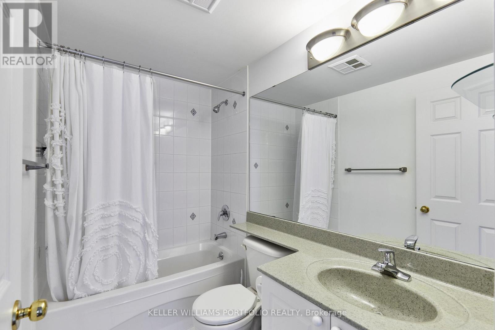 363 - 32 Stadium Road, Toronto, Ontario  M5V 3P4 - Photo 24 - C12967344