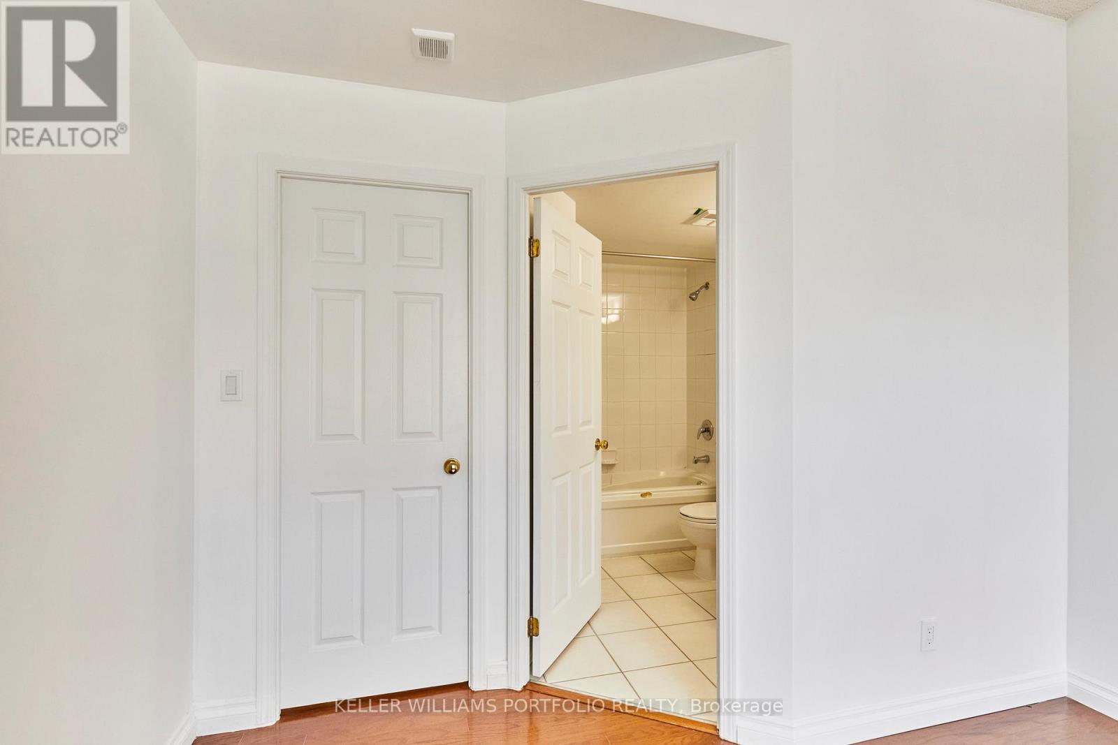 363 - 32 Stadium Road, Toronto, Ontario  M5V 3P4 - Photo 36 - C12967344