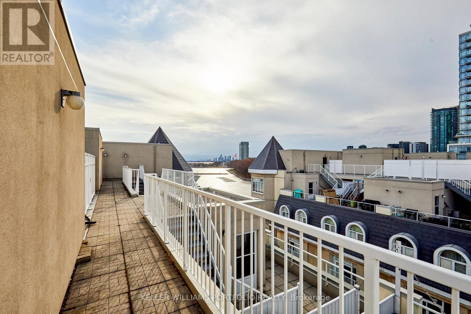 363 - 32 Stadium Road, Toronto, Ontario  M5V 3P4 - Photo 46 - C12967344