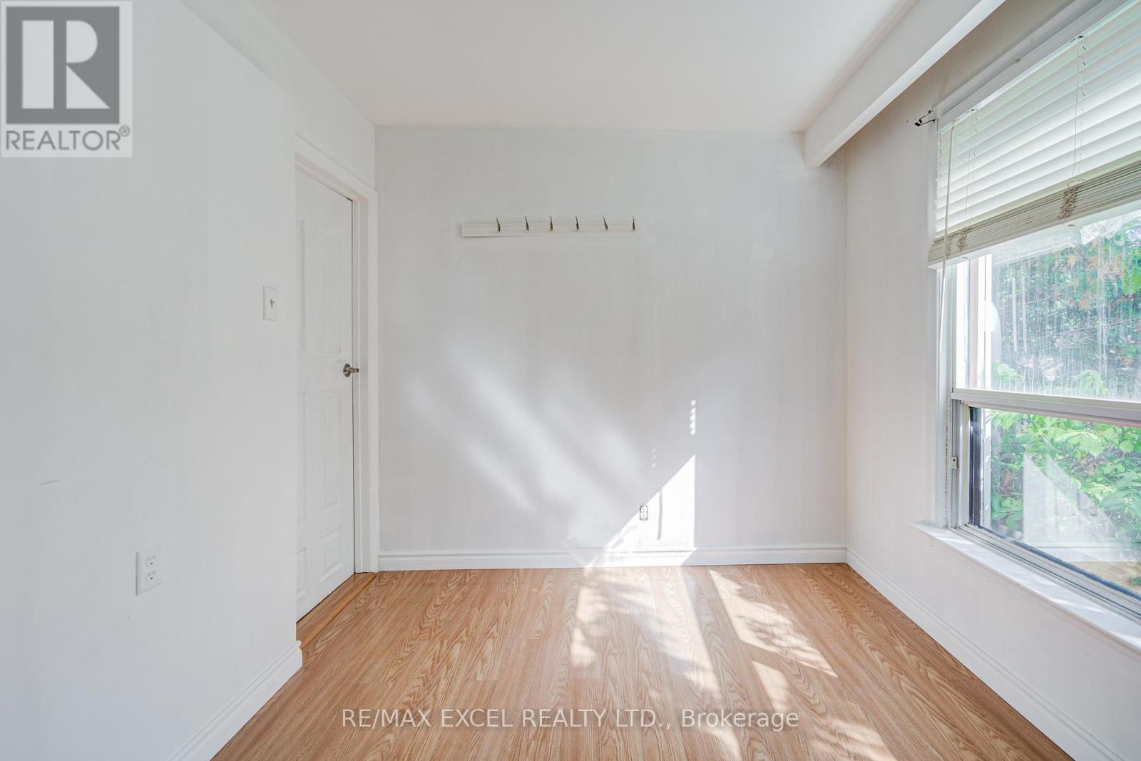 334 Moore Park Avenue, Toronto, Ontario  M2R 2R6 - Photo 24 - C12967352