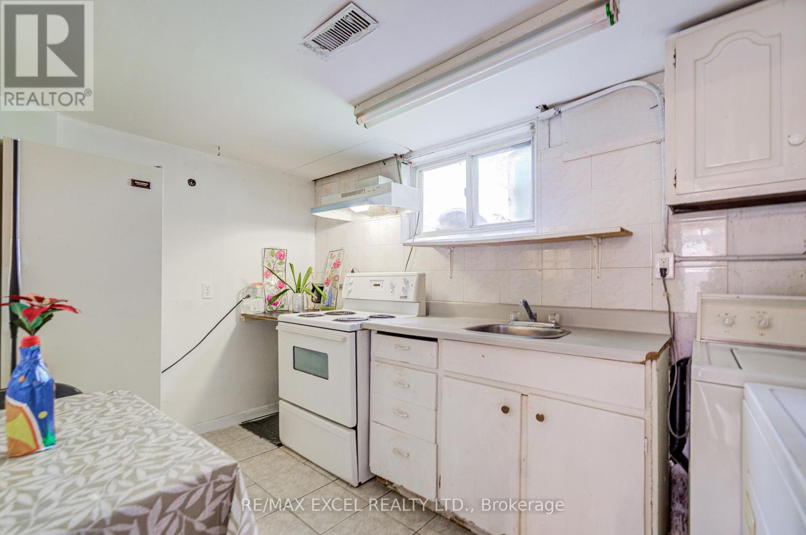 334 Moore Park Avenue, Toronto, Ontario  M2R 2R6 - Photo 41 - C12967352