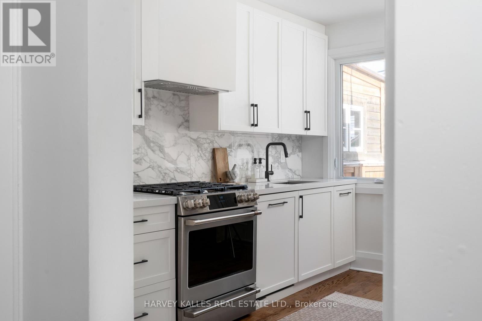 97 Atlas Avenue, Toronto, Ontario  M6C 3P2 - Photo 16 - C12967422