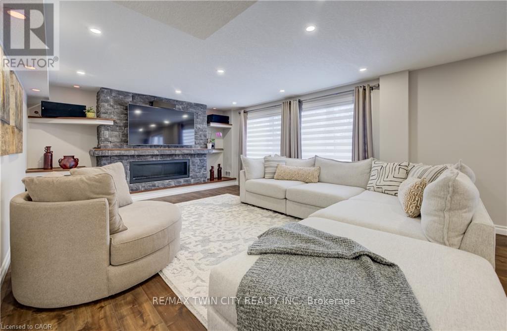 928 Evens Pond Court, Kitchener, Ontario  N2R 0B8 - Photo 44 - X12820788