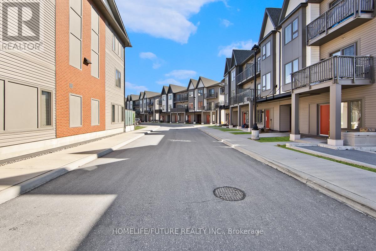 515 - 2635 WILLIAM JACKSON DRIVE, Pickering, Ontario