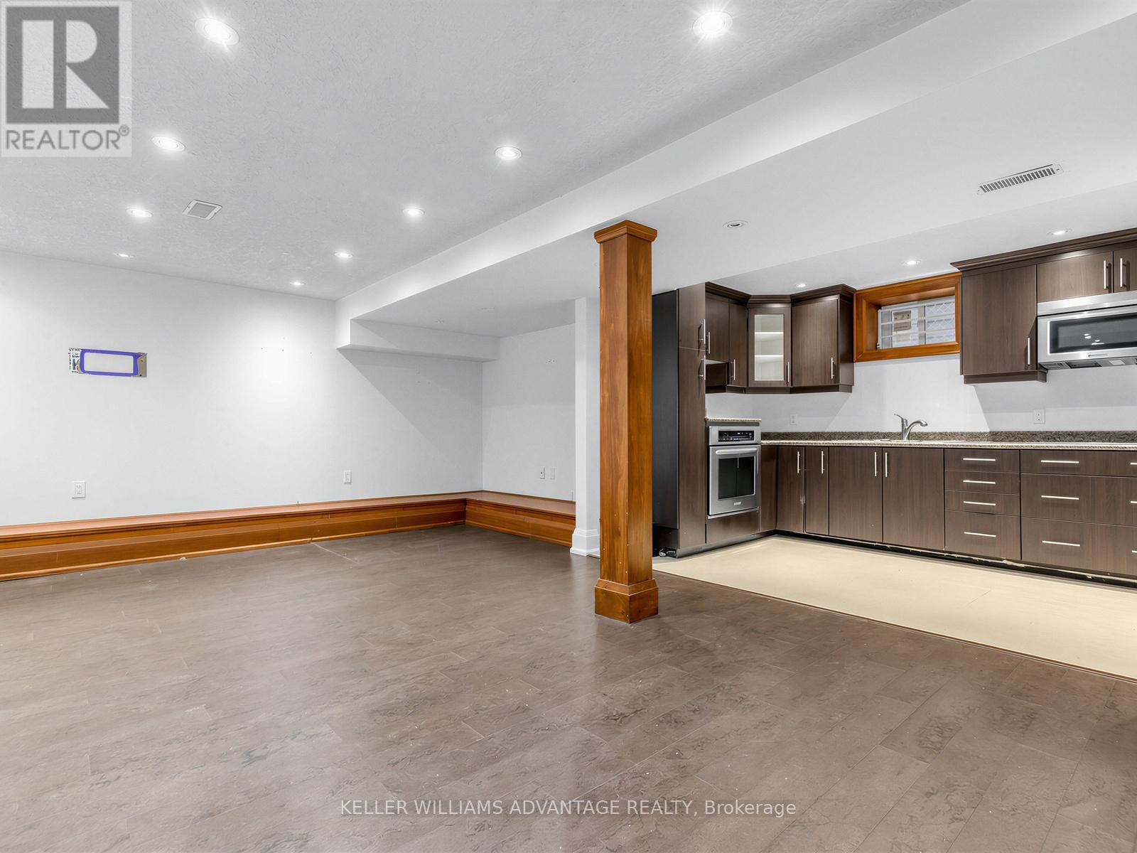 2 Park (Basement) Avenue, Toronto, Ontario  M4E 1B6 - Photo 3 - E12967310