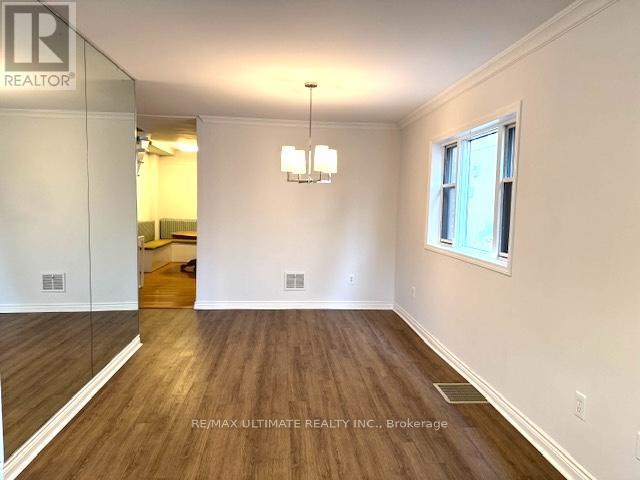 103 Wiley Avenue, Toronto, Ontario  M4J 3W5 - Photo 7 - E12967356