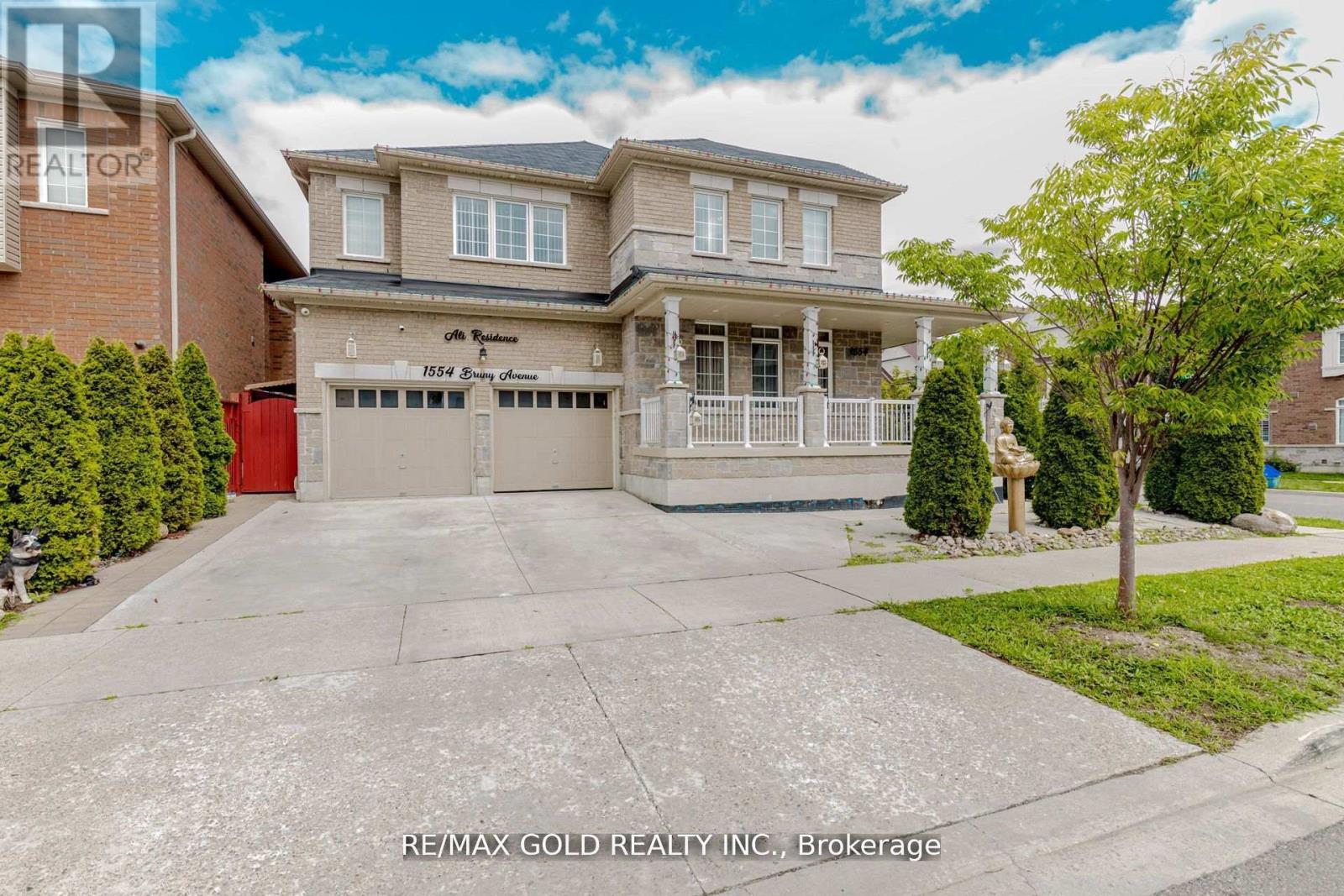 1554 BRUNY AVENUE, Pickering, Ontario