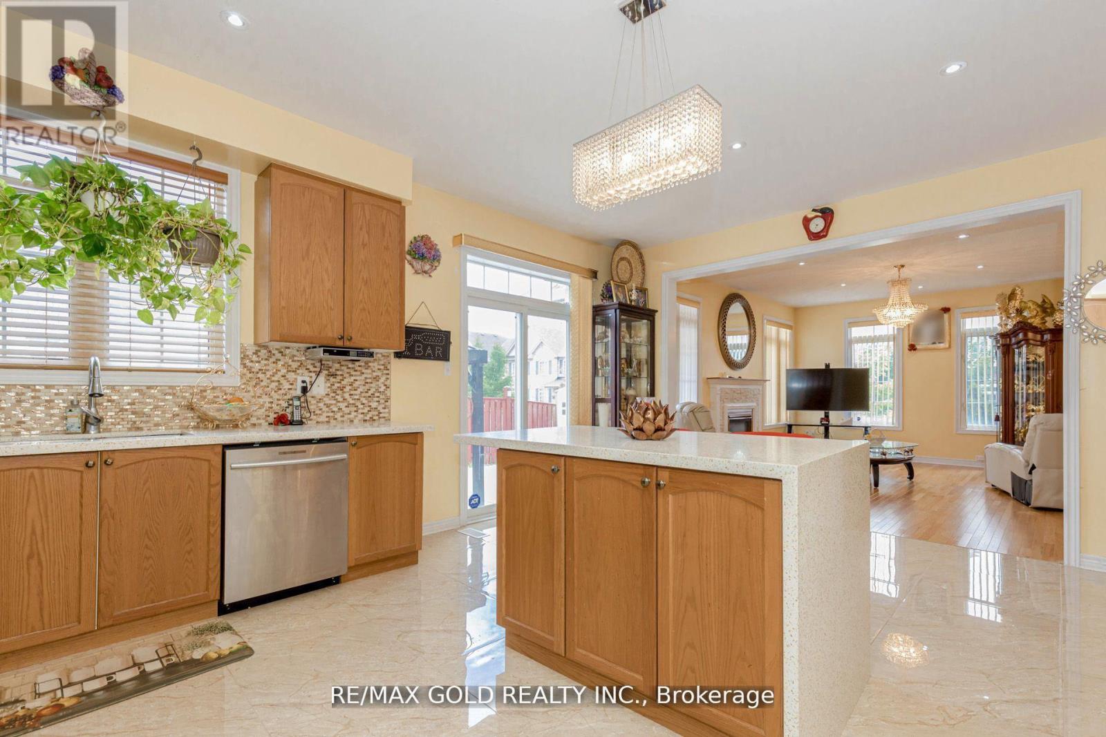 1554 Bruny Avenue, Pickering, Ontario  L0A 1G0 - Photo 17 - E12967418