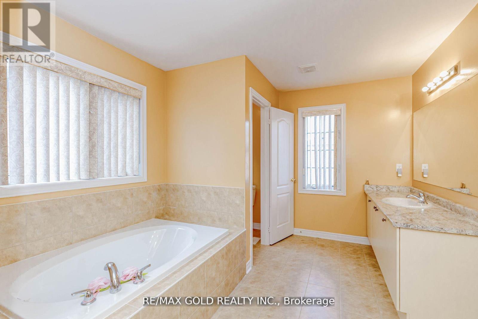 1554 Bruny Avenue, Pickering, Ontario  L0A 1G0 - Photo 25 - E12967418