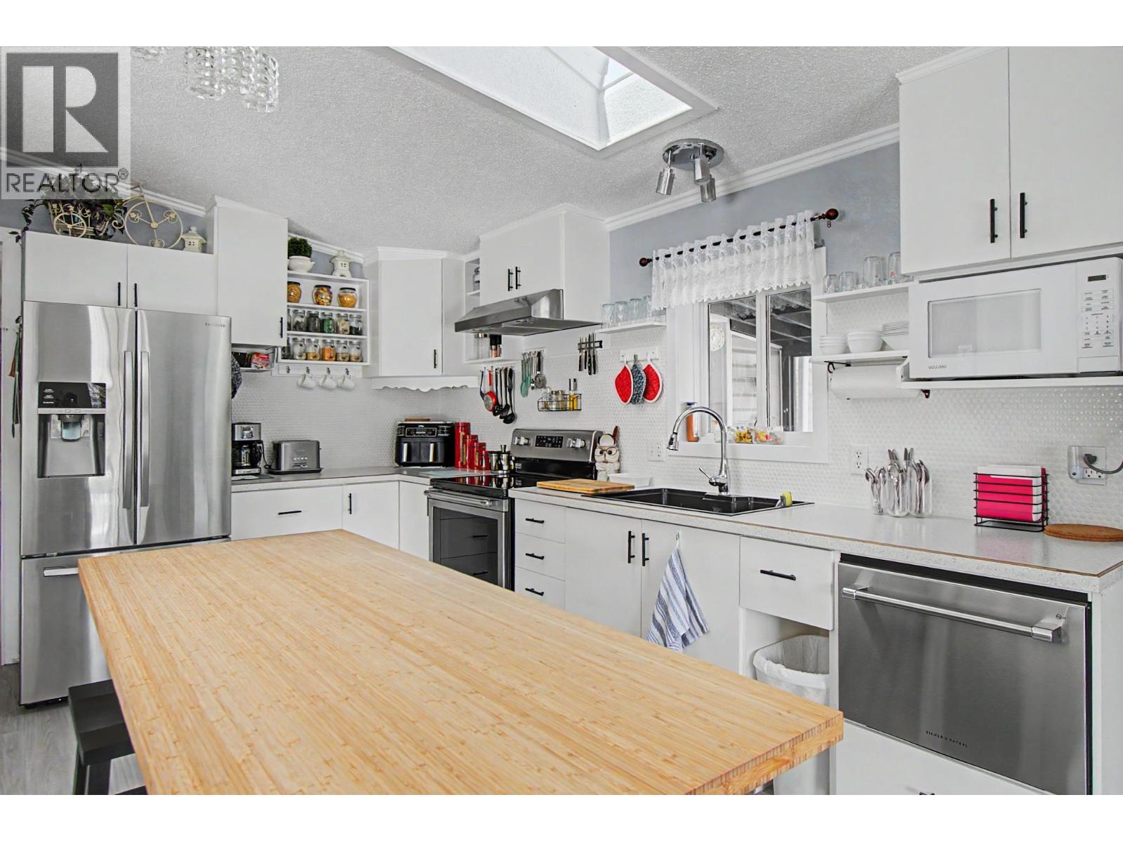 4881 Randle Road, Prince George, British Columbia  V2K 1S9 - Photo 10 - R3106411