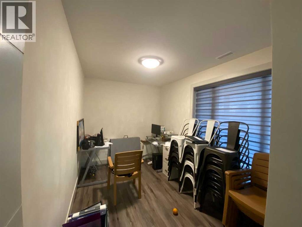 5402 43 Street, Taber, Alberta  T1G 0E2 - Photo 39 - A2299635