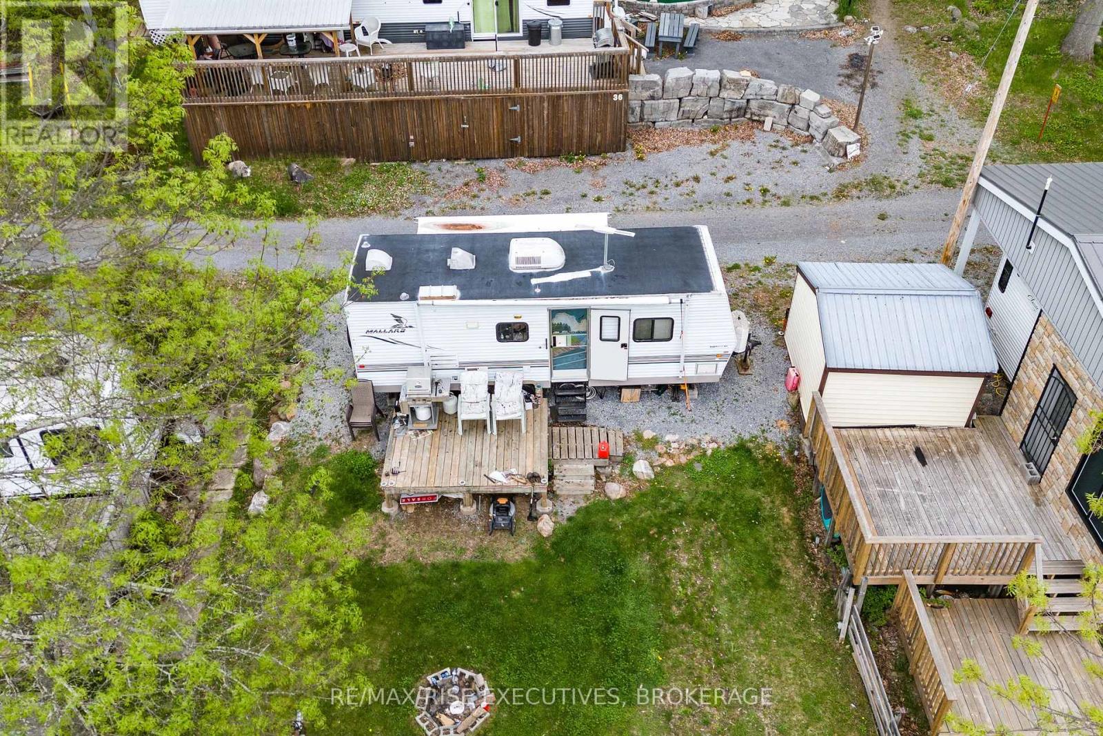 13 - 9 Glenford Lane, Frontenac, Ontario K0H 1T0 - Photo 21 - X12967318