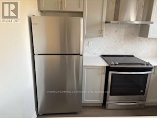 216 - 198 Pine Grove Road, Vaughan, Ontario  L4L 1X3 - Photo 8 - N12967254