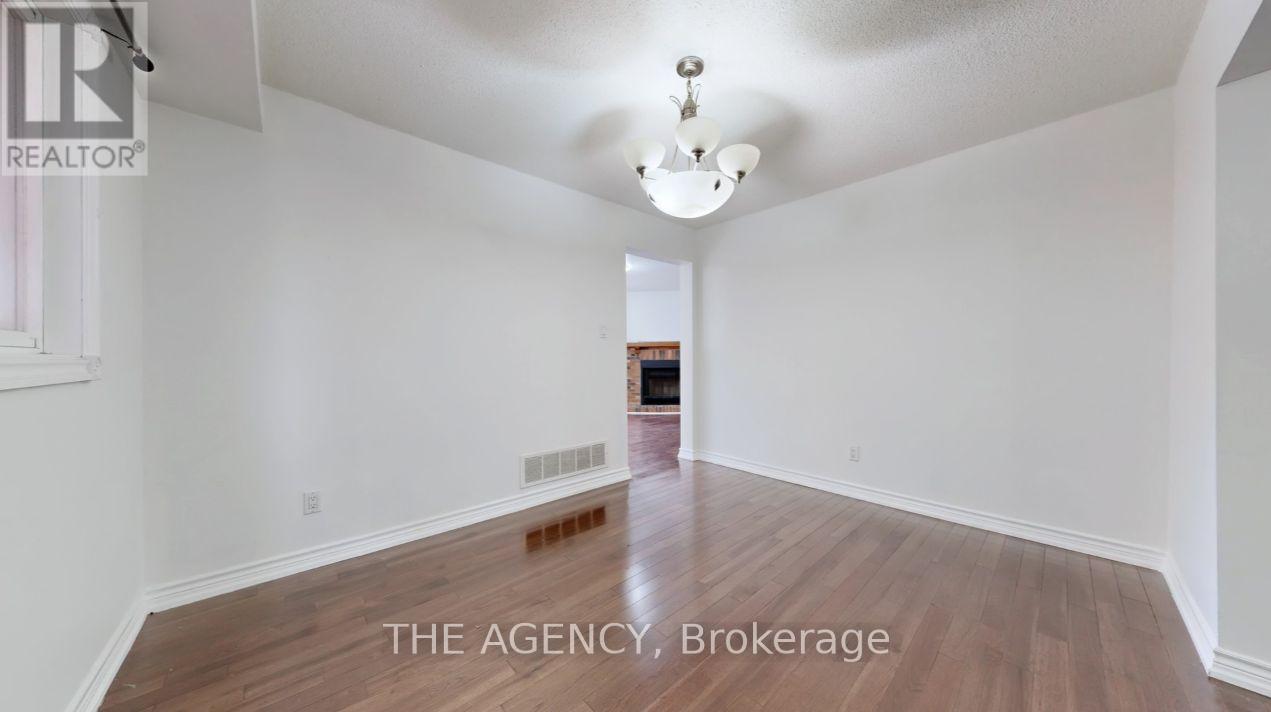 143 Carl Tennen Street, Vaughan, Ontario  L4J 7B2 - Photo 11 - N12967290