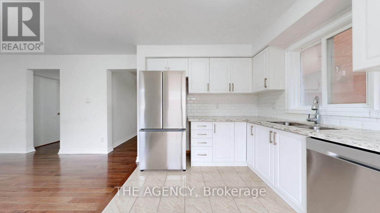 143 Carl Tennen Street, Vaughan, Ontario  L4J 7B2 - Photo 20 - N12967290