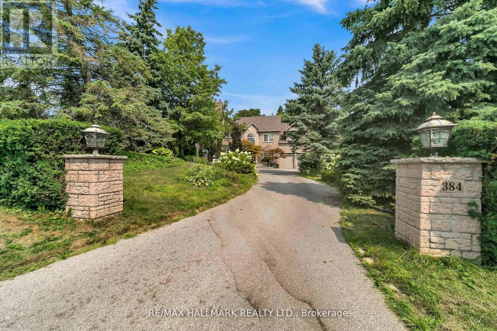 384 Kennedy Street W, Aurora, Ontario  L4G 5M6 - Photo 2 - N12967308