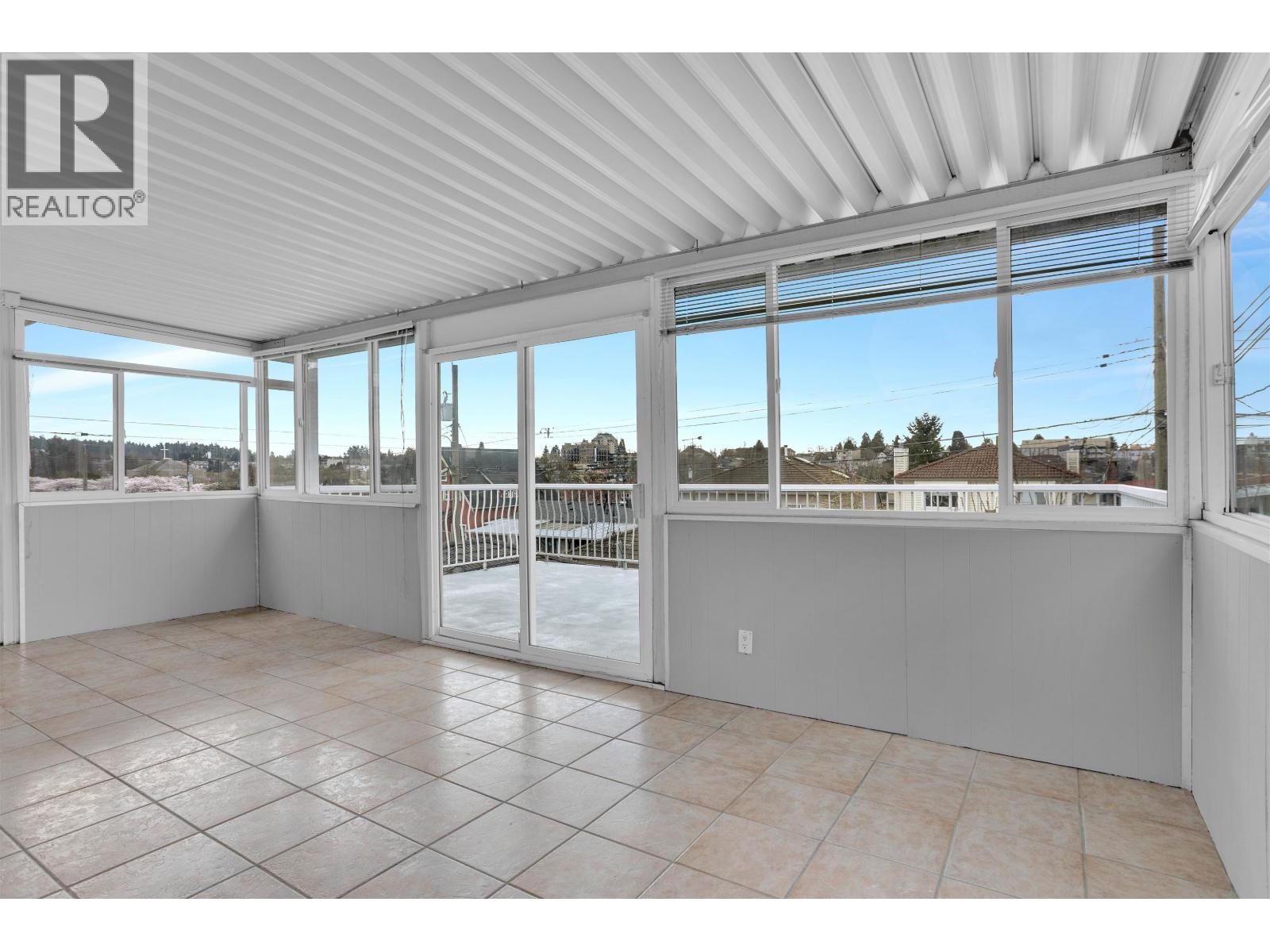 3240 Clive Avenue, Vancouver, British Columbia  V5R 4V2 - Photo 16 - R3107322