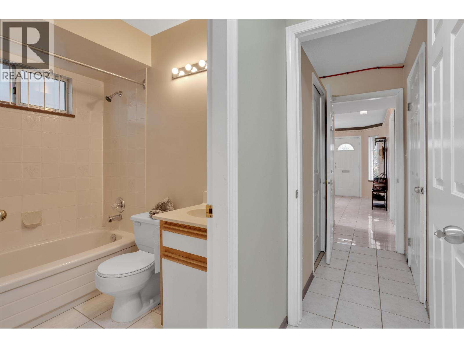 3240 Clive Avenue, Vancouver, British Columbia  V5R 4V2 - Photo 33 - R3107322