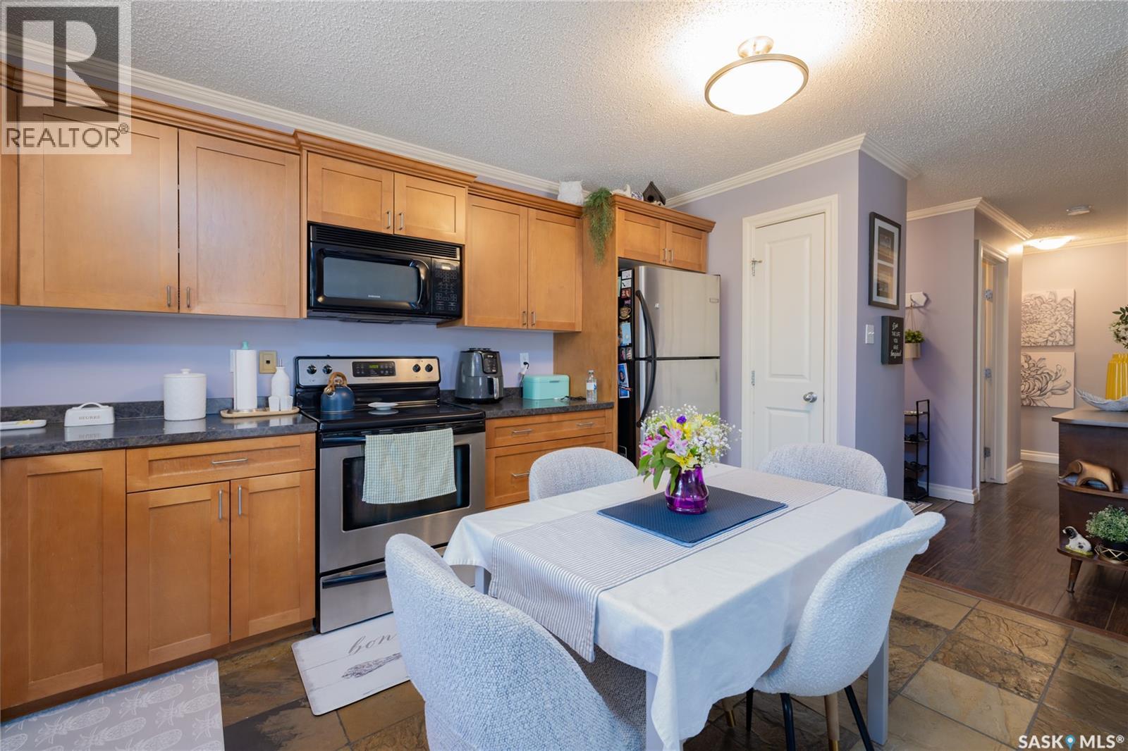 202 521 18th Street W, Saskatoon, Saskatchewan  S7M 1C8 - Photo 4 - SK032286