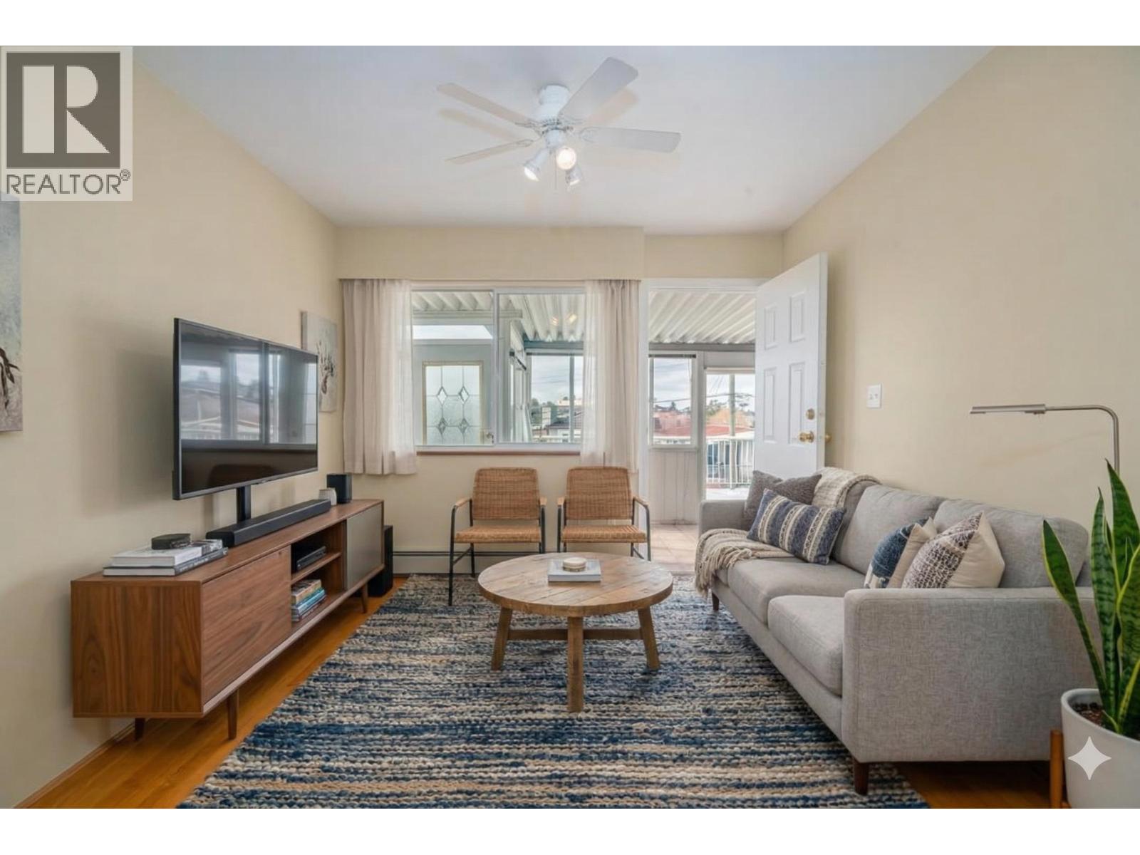 3240 Clive Avenue, Vancouver, British Columbia  V5R 4V2 - Photo 15 - R3107322