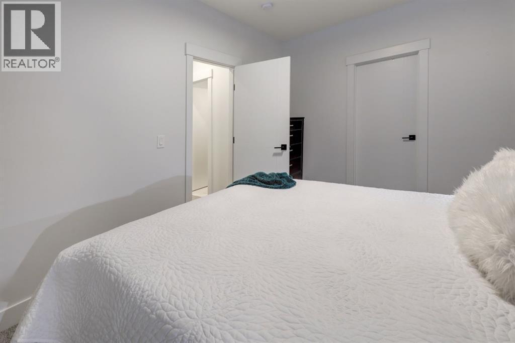 1709 19 Avenue NW, Calgary, Alberta  T2M 1B4 - Photo 40 - A2290312