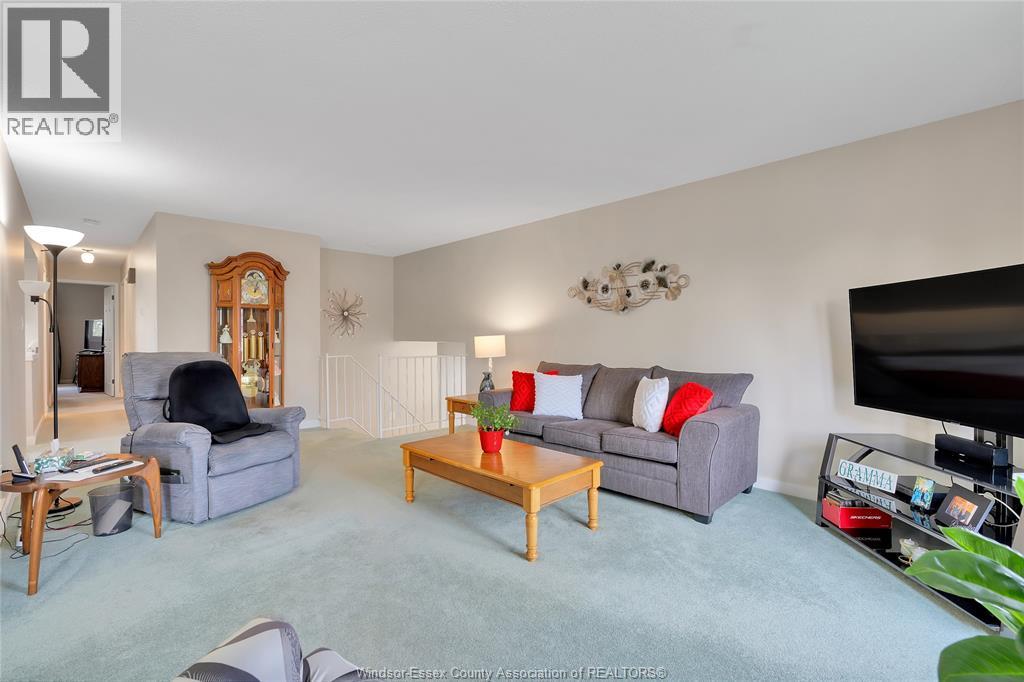 10162 Aspen Lane, Windsor, Ontario  N8R 2B8 - Photo 5 - 26007322