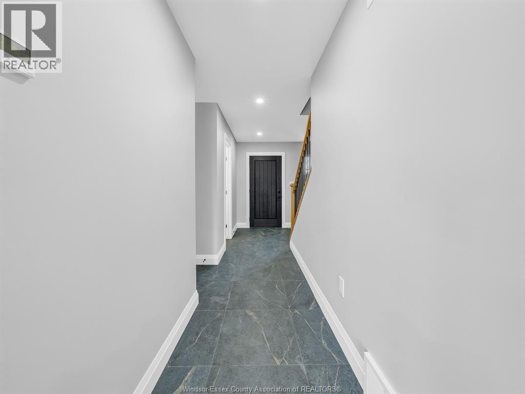 71 Balaclava, Amherstburg, Ontario  N9V 2W9 - Photo 15 - 26007267