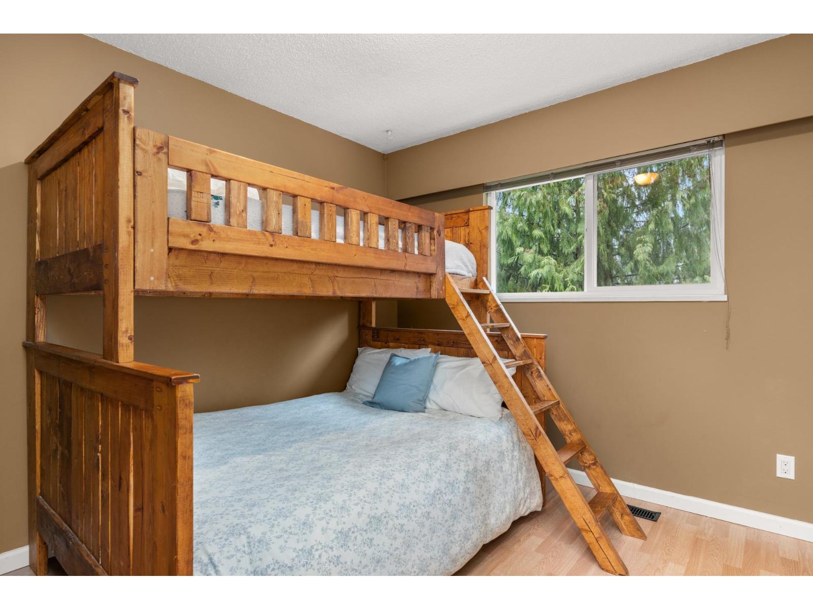 11752 64a Avenue, Delta, British Columbia  V4E 2C6 - Photo 11 - R3107779