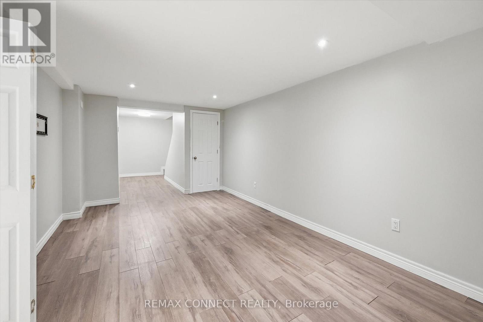 23 - 2185 Fairchild Boulevard, Burlington, Ontario  L7P 3P6 - Photo 24 - W12967266