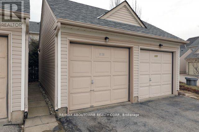 1175 Treetop Terrace, Oakville, Ontario  L6M 3N1 - Photo 12 - W12967348