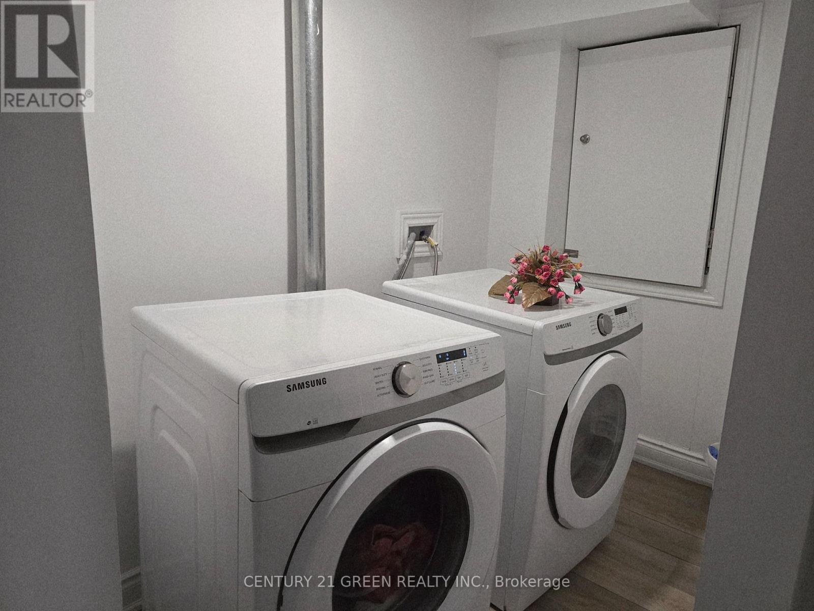 Bsmt - 34 Terryhill Square, Brampton, Ontario  L6Z 1N1 - Photo 7 - W12967354