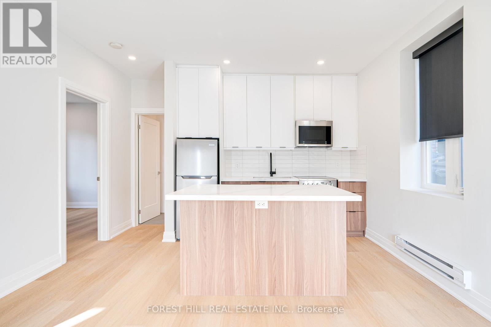 160 Tyrrel Avenue, Toronto, Ontario  M6G 2G7 - Photo 11 - C12966388