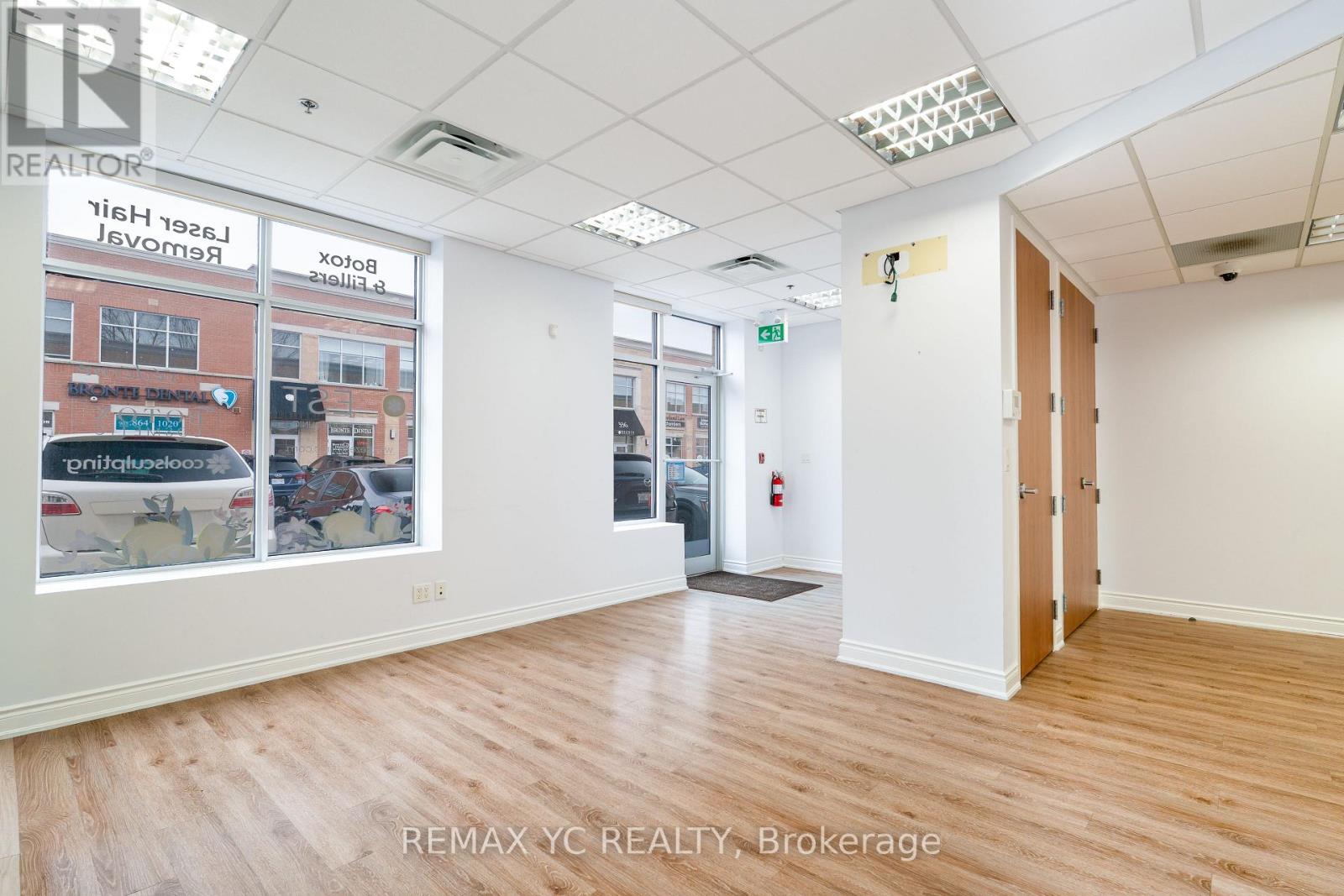 114/119 - 330 Bronte Street S, Milton, Ontario  L9T 7X1 - Photo 3 - W12967360