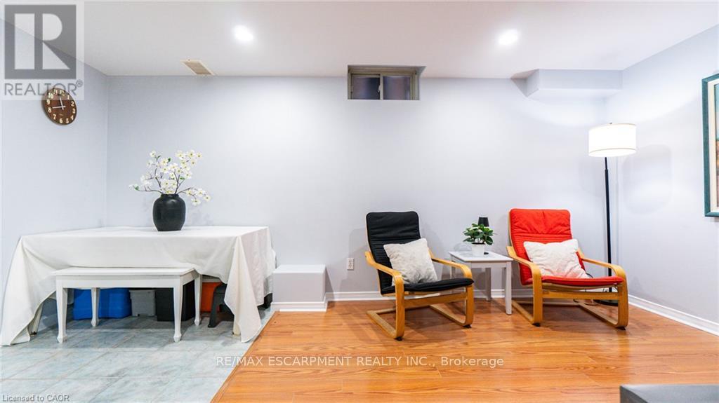 2062 Westmount Drive, Oakville, Ontario  L6M 3P2 - Photo 38 - W12967370