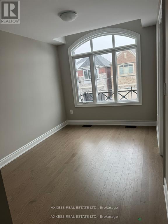 11 Misted Breeze Street, Brampton, Ontario  L6Y 6M1 - Photo 8 - W12967384