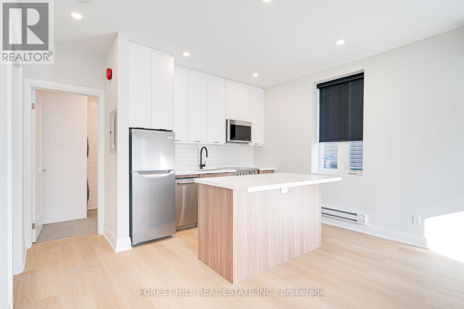 160 Tyrrel Avenue, Toronto, Ontario  M6G 2G7 - Photo 12 - C12966388