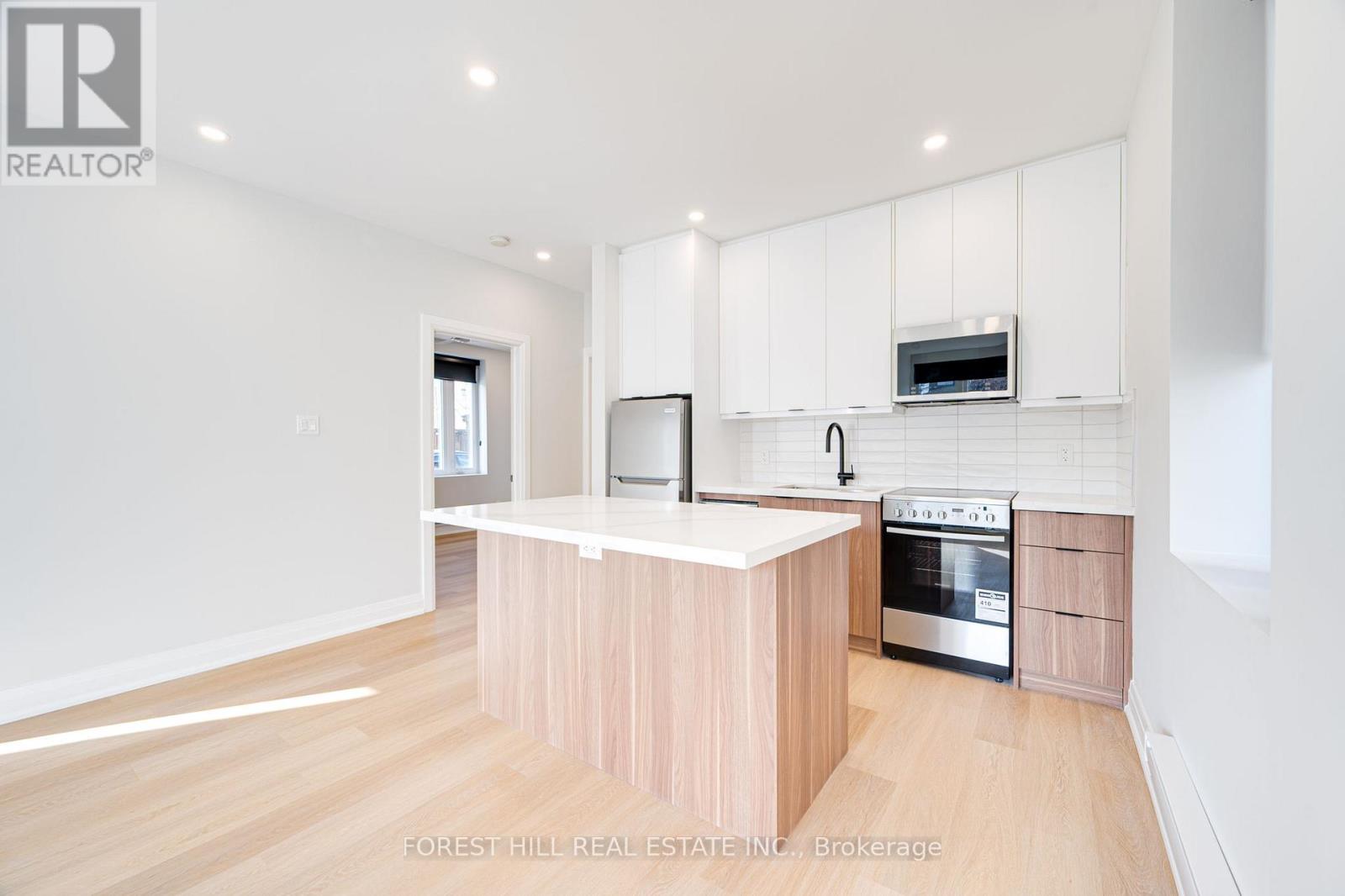 160 Tyrrel Avenue, Toronto, Ontario  M6G 2G7 - Photo 13 - C12966388