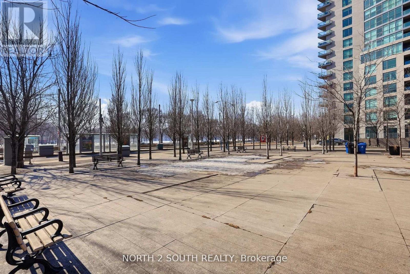 712 - 215 Fort York Boulevard, Toronto, Ontario  M5V 4A2 - Photo 20 - C12966982