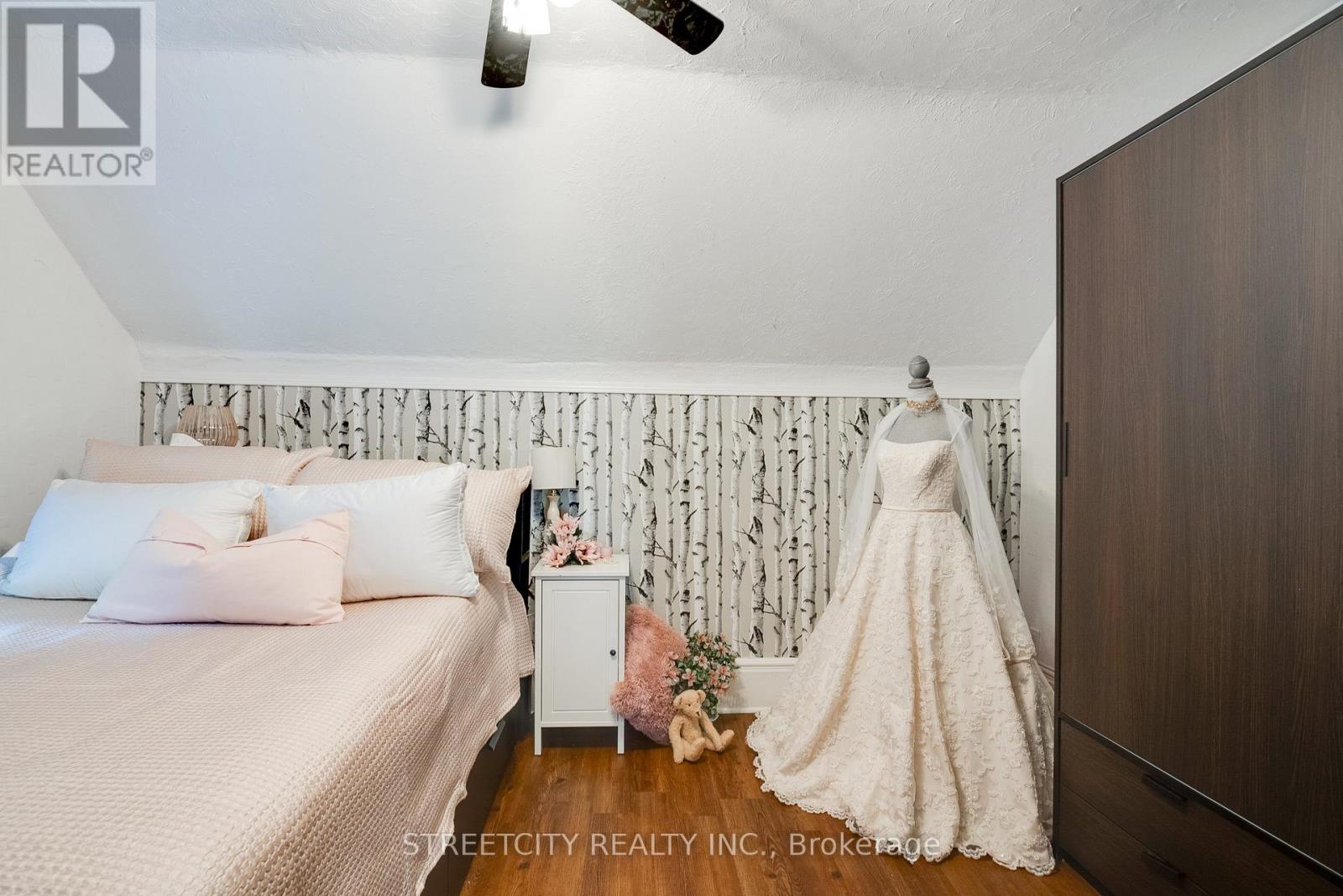 38803 Talbot Line, Southwold, Ontario  N5P 3T2 - Photo 31 - X12966874