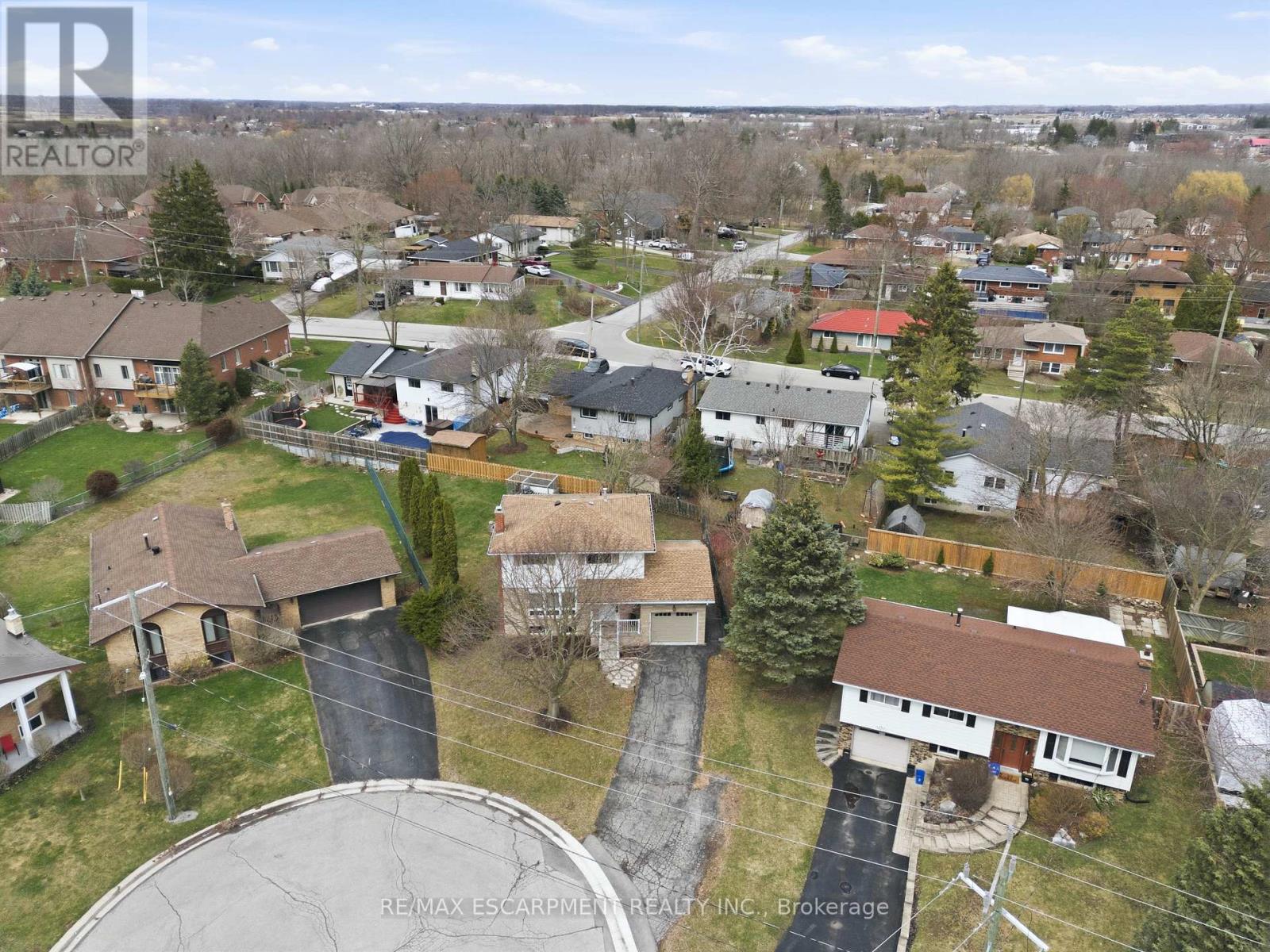 102 Dundee Drive, Haldimand, Ontario  N3W 1J8 - Photo 38 - X12967208