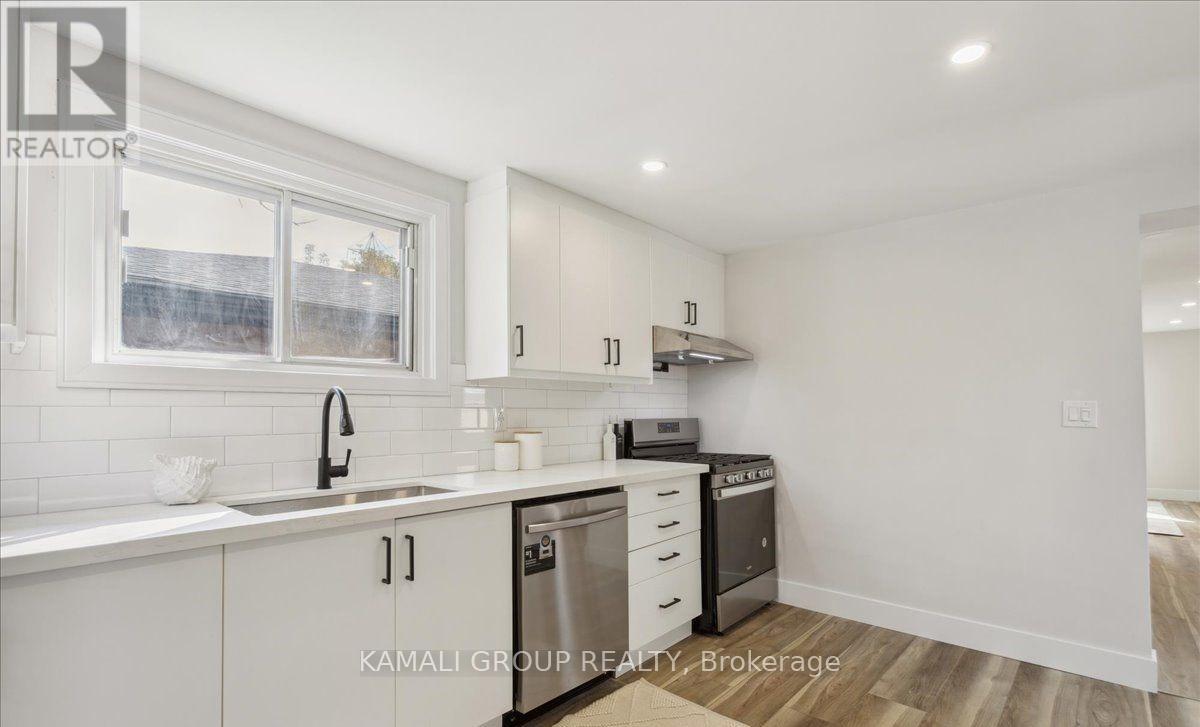 Main - 2027 Brampton Street, Hamilton, Ontario  L8H 3S9 - Photo 13 - X12967212