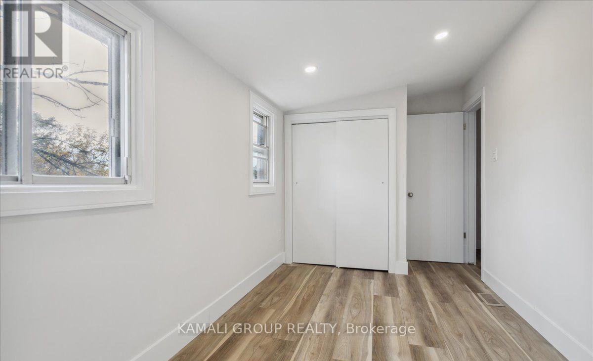 Main - 2027 Brampton Street, Hamilton, Ontario  L8H 3S9 - Photo 22 - X12967212