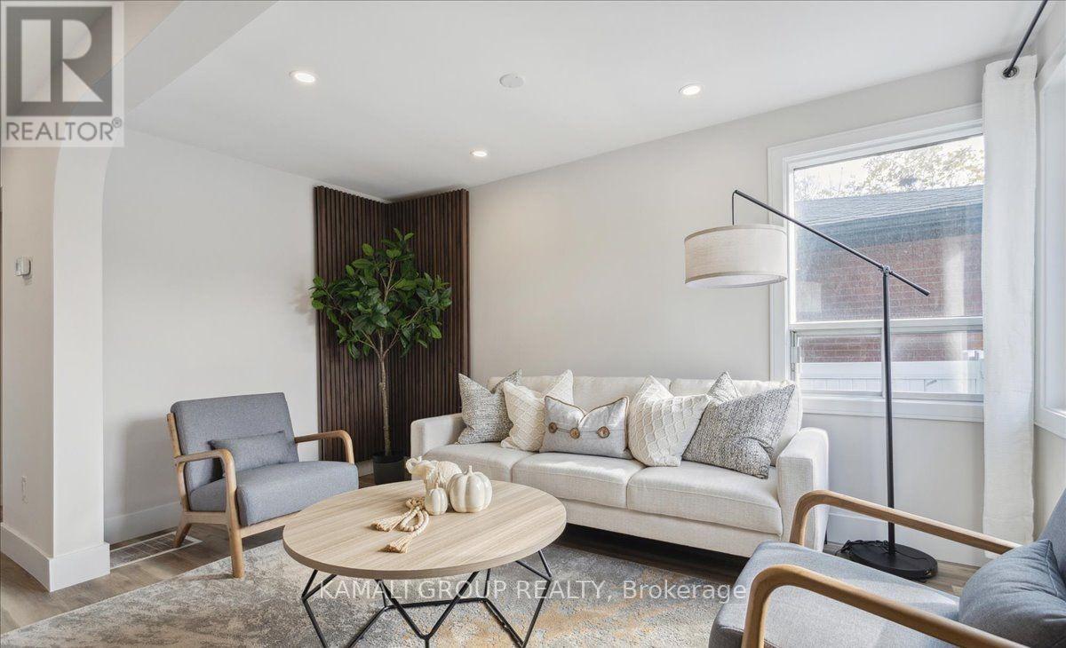 Main - 2027 Brampton Street, Hamilton, Ontario  L8H 3S9 - Photo 4 - X12967212