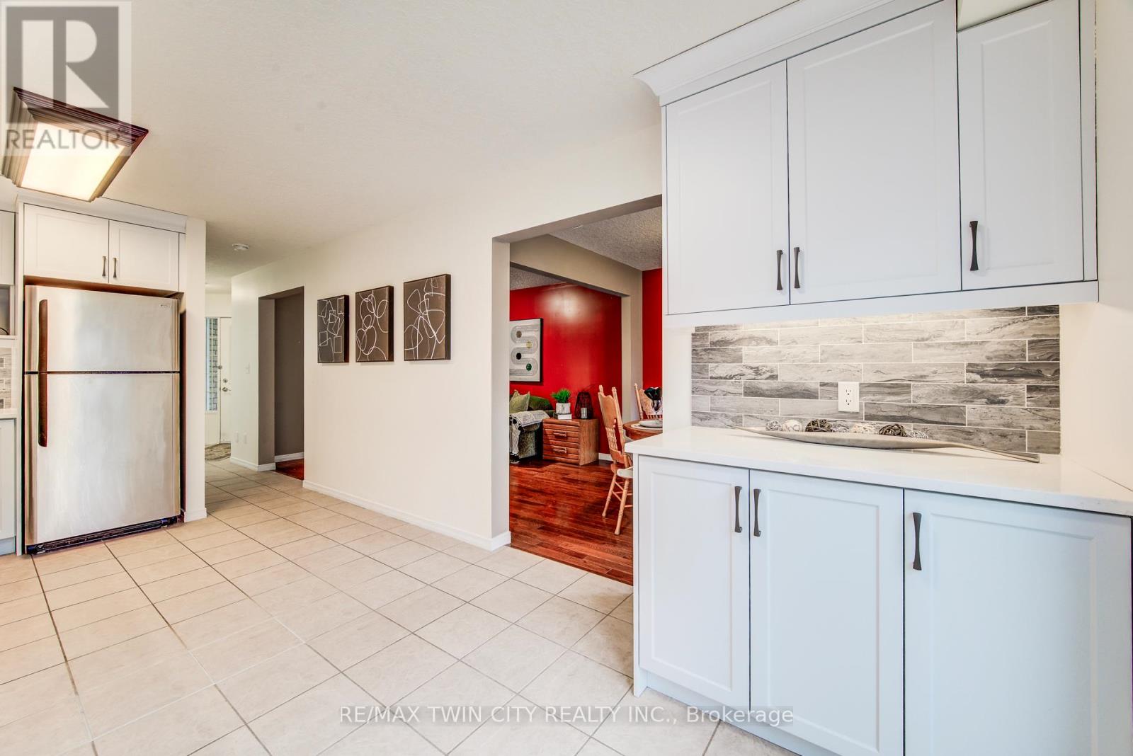 90 Udvari Crescent S, Kitchener, Ontario  N2N 3P5 - Photo 19 - X12967262