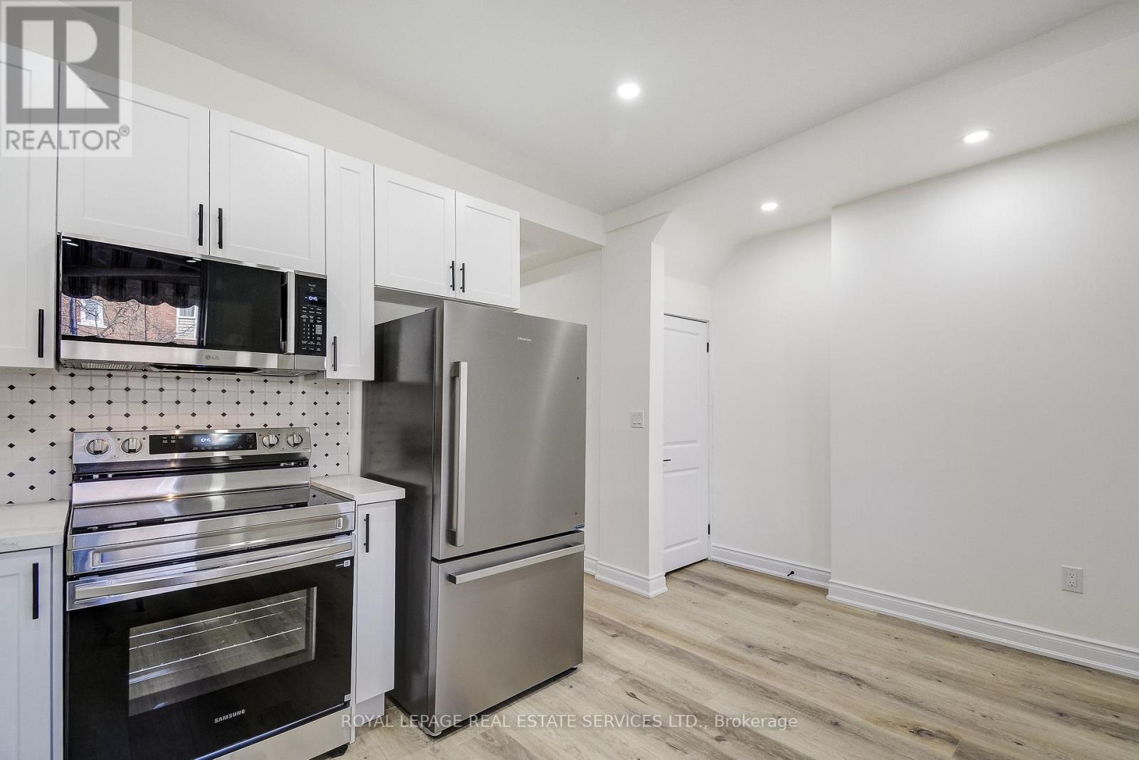 35 Fairleigh Avenue N, Hamilton, Ontario  L8L 6H1 - Photo 8 - X12967284