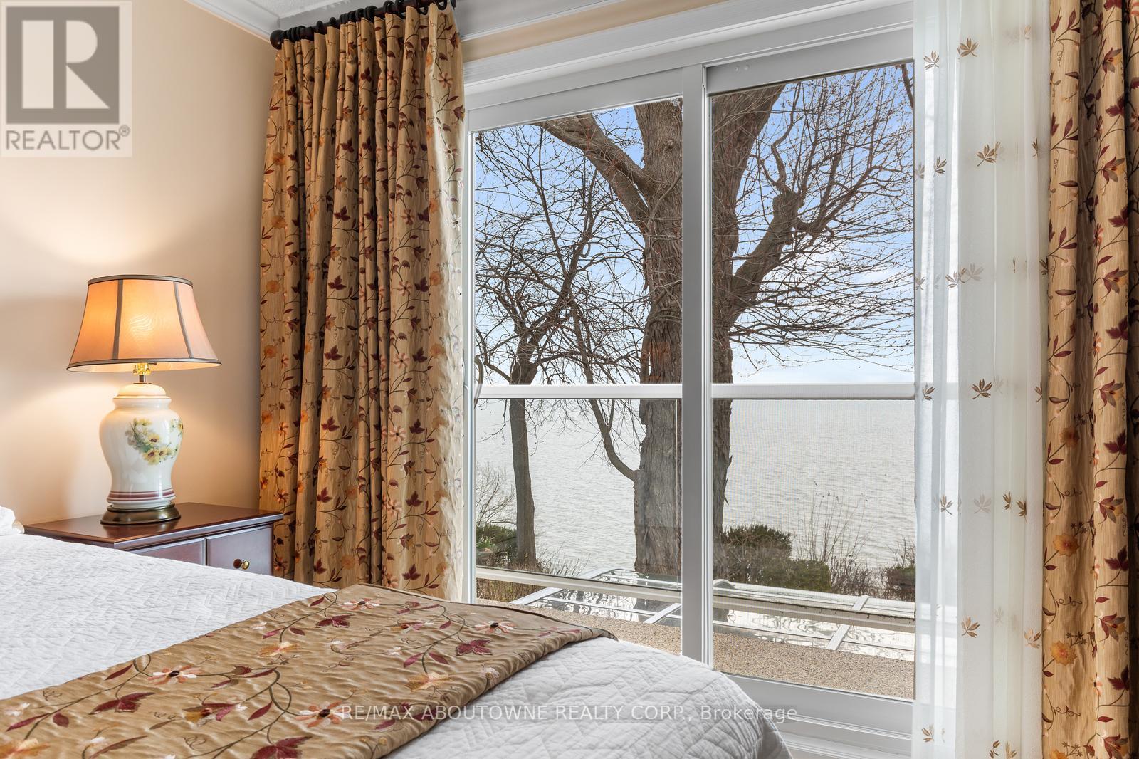 1 Twelfth Street, Grimsby, Ontario  L3M 2V6 - Photo 27 - X12967298