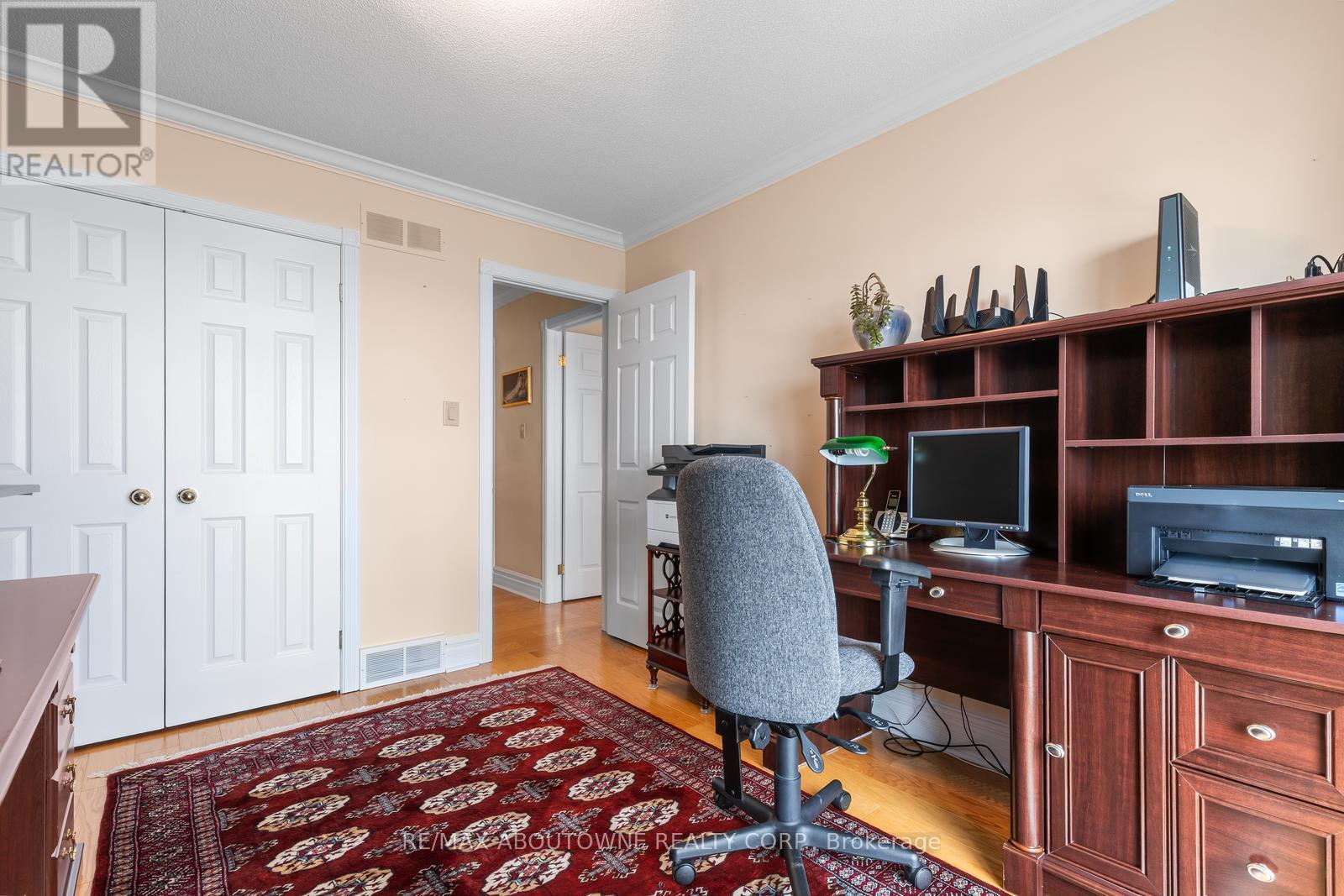 1 Twelfth Street, Grimsby, Ontario  L3M 2V6 - Photo 30 - X12967298